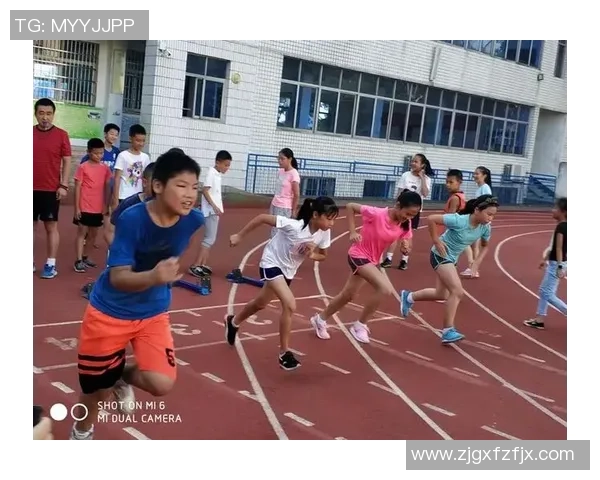 吴芳专访:从绿茵场到人生舞台的足球旅程回顾与展望